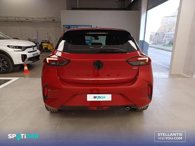 Nuevo Opel Corsa 110 CV (80 kW) 2026 Rojo Utilitario