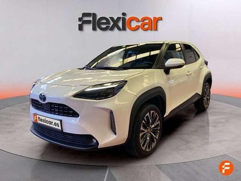 Usado Toyota Yaris Cross Style 116 CV (85 kW) 2023 Blanco SUV