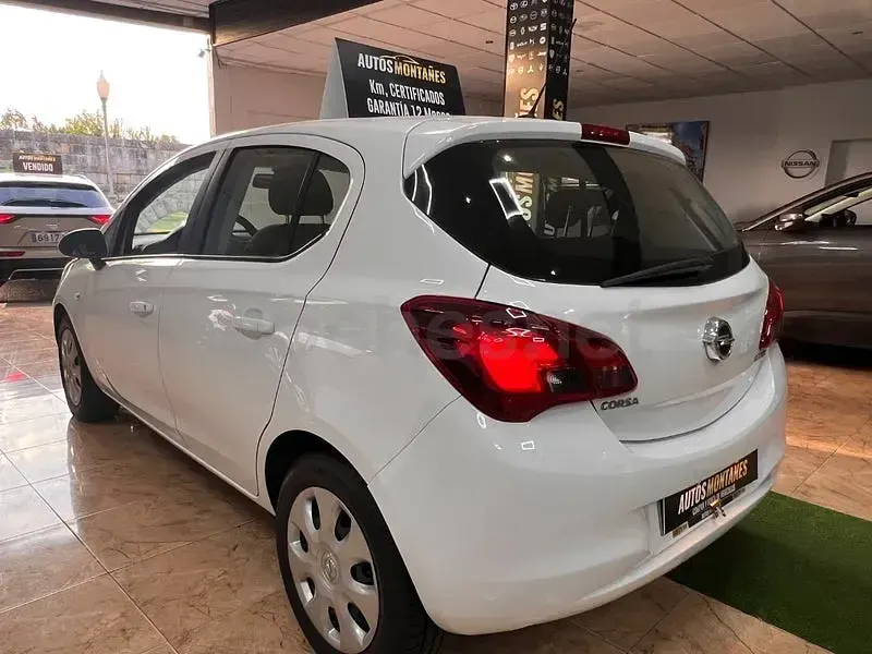 Usado Opel Corsa Selective 90 CV (66 kW) 2019 Blanco Utilitario