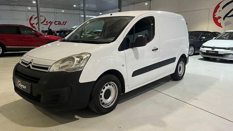 Usado Citroën Berlingo 75 CV (55 kW) 2017 Blanco Monovolumen