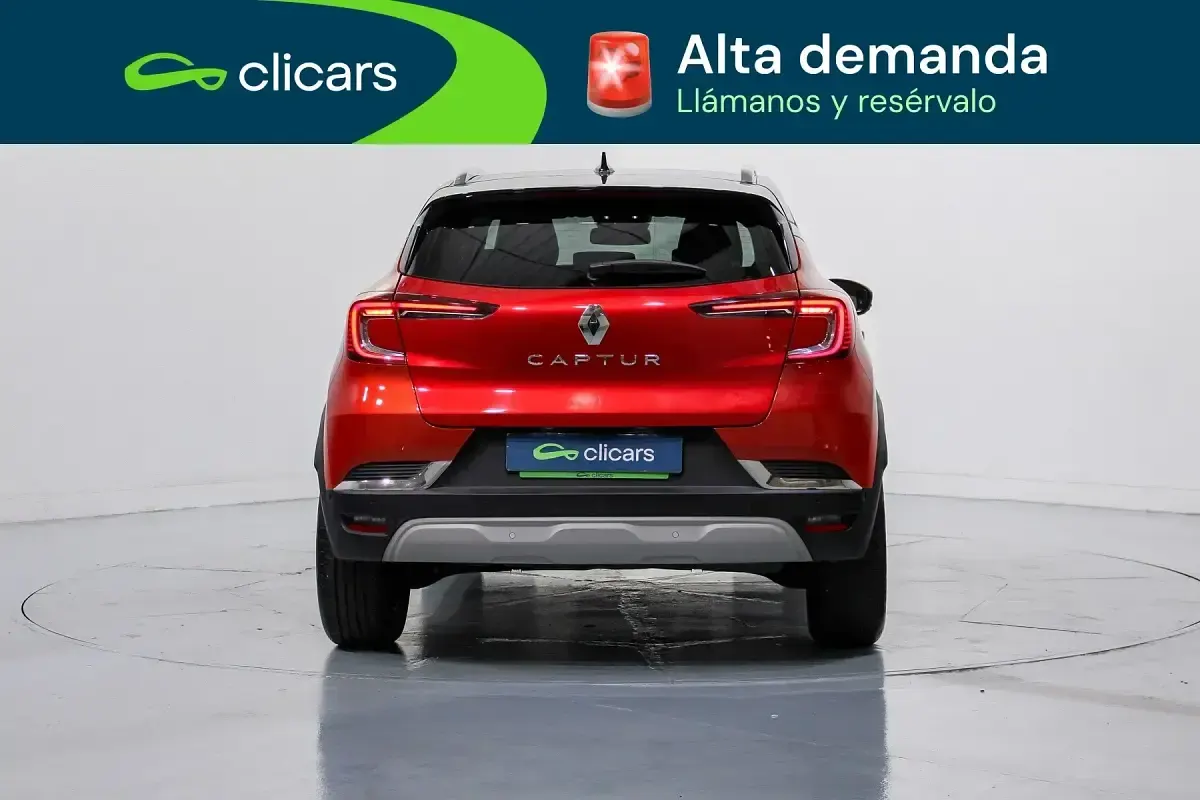 Usado Renault Captur Techno 90 CV (66 kW) 2024 Blanco SUV