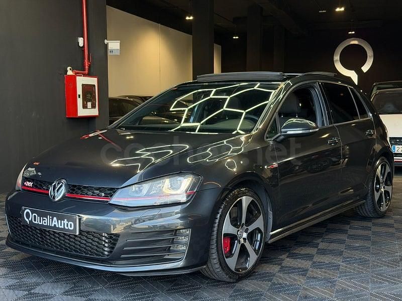 Usado VW Golf VII GTI 230 CV (169 kW) 2017 Gris / plata Berlina