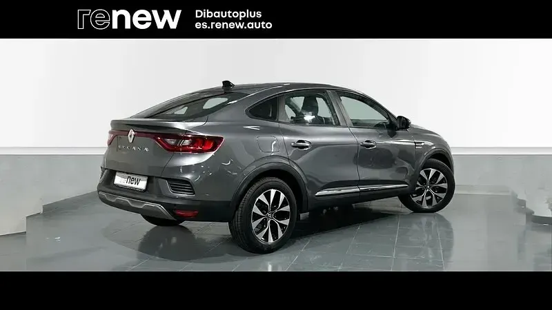 Usado Renault Arkana Intens 140 CV (102 kW) 2021 Gris SUV