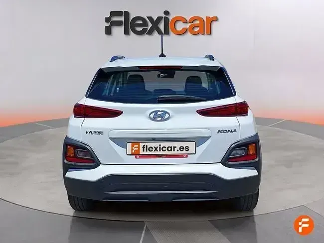Usado Hyundai Kona 120 CV (88 kW) 2020 Blanco SUV