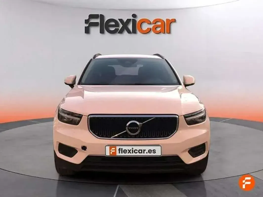 Usado Volvo XC40 Inscription 129 CV (94 kW) 2022 Blanco SUV