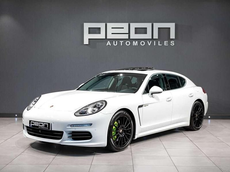 Blanco Usado 2013 Porsche Panamera S E-Hybrid Berlina | 37.990 € - Imagen 1/4