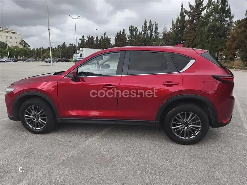 Käytetty Mazda CX-5 150 HP (110 kW) 2018 Punainen Katumaasturi