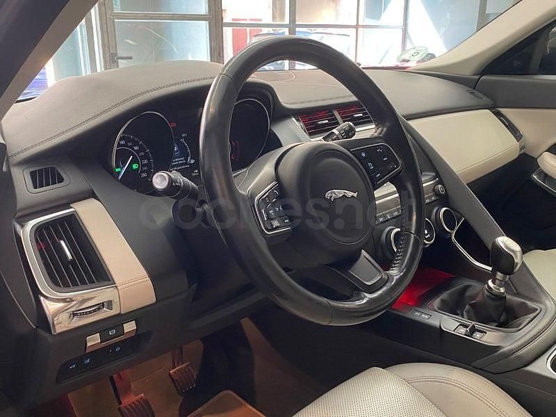 Usado Jaguar E-Pace R-Dynamic 150 CV (110 kW) 2018 Negro SUV