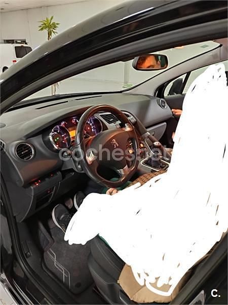 Occasion Peugeot 3008 Style 120 ch (88 kW) 2014 Noir Break