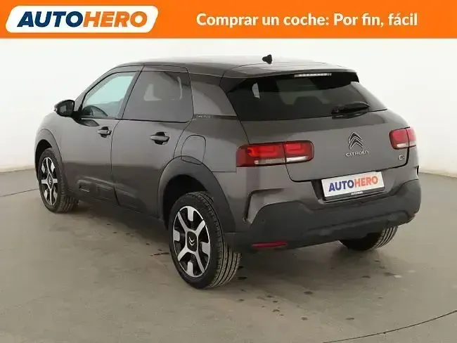 Usado Citroën C4 Cactus Shine 102 CV (75 kW) 2019 Negro Utilitario