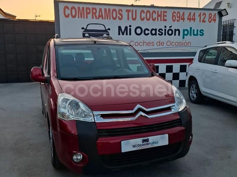 Granate Usado 2010 Citroën Berlingo Monovolumen | 8990 € (Caro) - Imagen 1/4