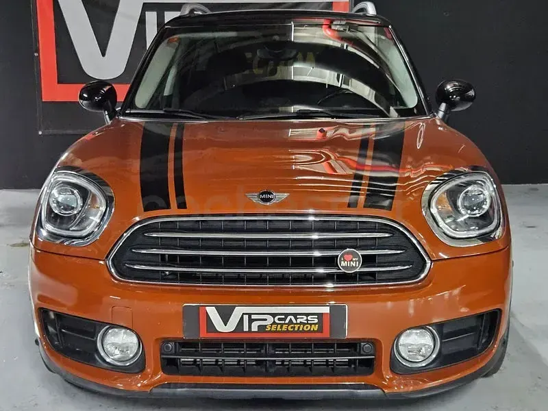 Usado Mini Cooper Countryman 136 CV (100 kW) 2017 Naranja SUV