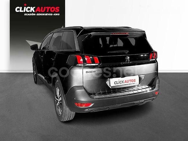 Usado Peugeot 5008 Allure 130 CV (95 kW) 2023 Negro Monovolumen