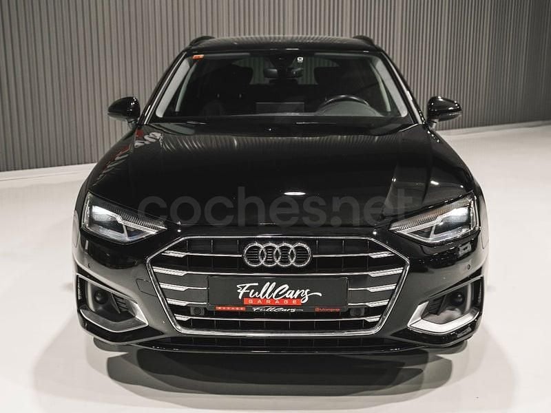 Usado Audi A4 Advanced Plus 136 CV (100 kW) 2023 Negro Familiar