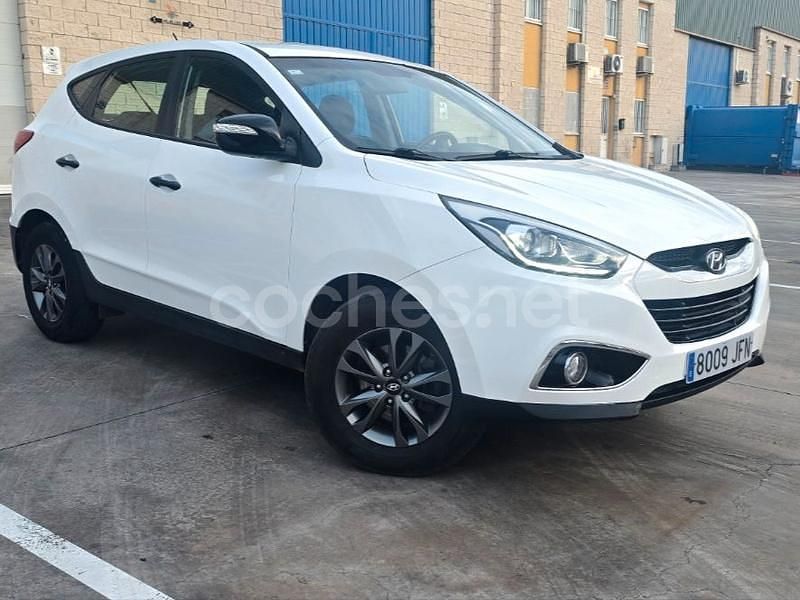 Blanco Usado 2015 Hyundai ix35 SUV | 9990 € (Precio justo) - Imagen 1/4