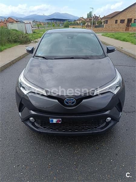 Usado Toyota C-HR Plus 122 HP (89 kW) 2017 Cinzento SUV