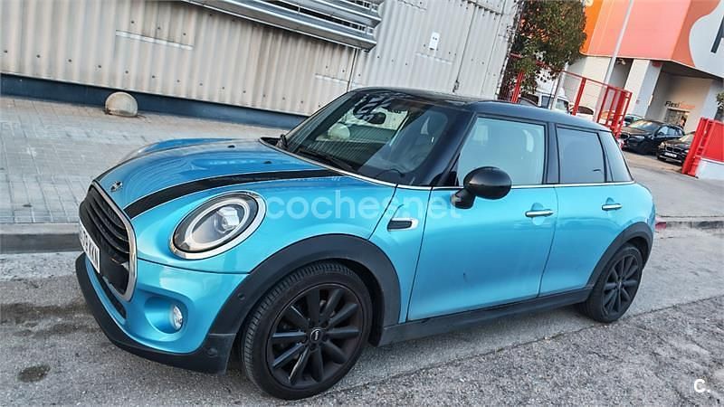 Usado Mini Cooper 136 CV (100 kW) 2018 Azul Utilitario