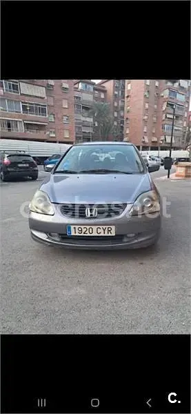 Usado Honda Civic S 100 CV (73 kW) 2005 Gris / plata Berlina