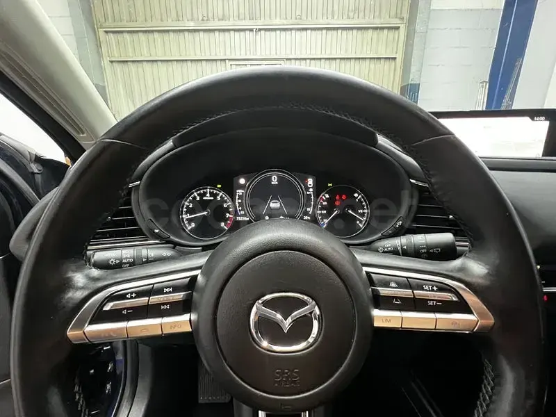 Usado Mazda CX-30 122 CV (89 kW) 2023 Azul SUV