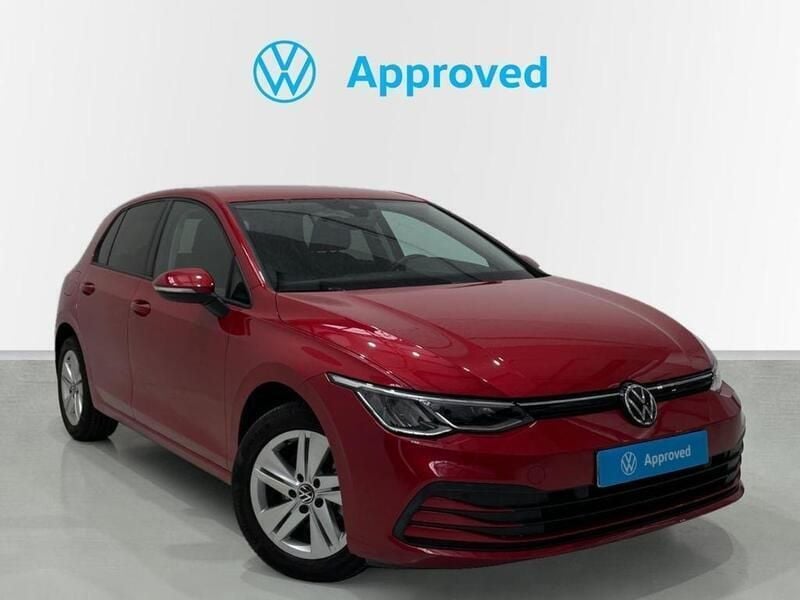 Rojo Usado 2021 VW Golf VIII Life Utilitario | 20.990 € (Precio justo) - Imagen 1/4