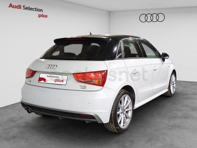 Usado Audi A1 Sportback Attraction 95 CV (69 kW) 2018 Blanco Utilitario