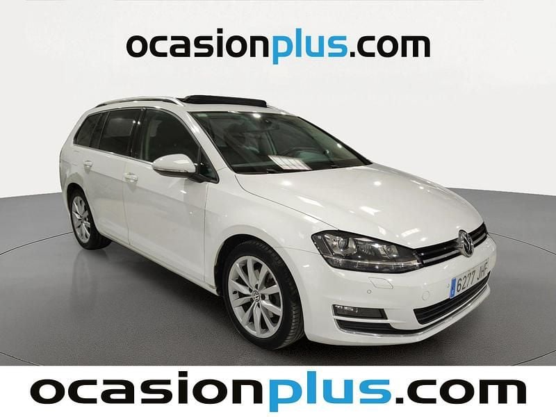 Usado VW Golf Sportsvan Sportline 110 CV (80 kW) 2015 Blanco Monovolumen