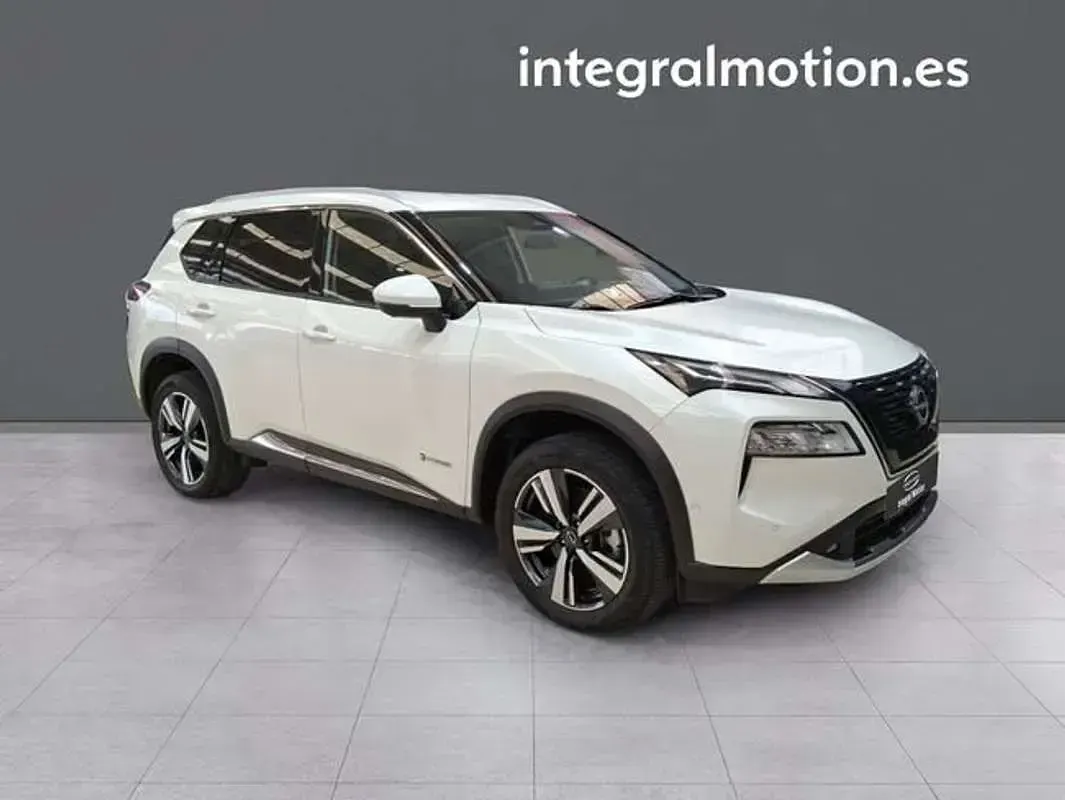 Usado Nissan X-Trail Tekna 204 CV (150 kW) 2023 Blanco SUV