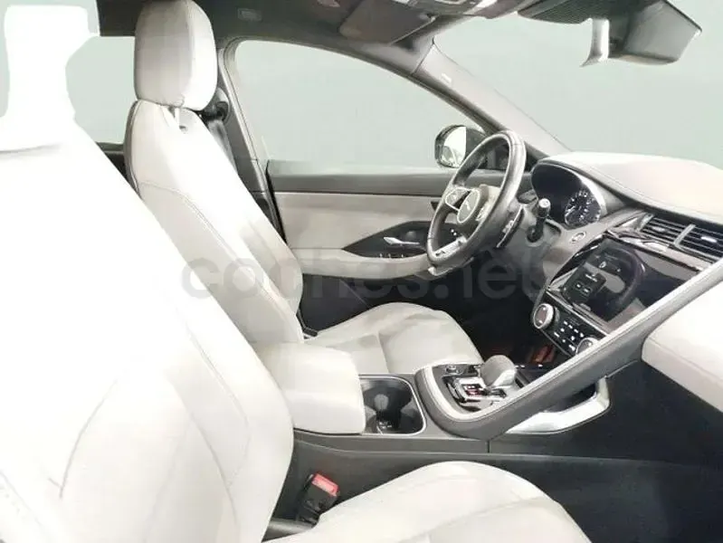Używany Jaguar E-Pace R-Dynamic 160 KM (117 kW) 2023 Niebieski SUV