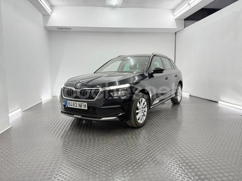 Usado Skoda Kamiq Ambition 90 CV (66 kW) 2020 Negro SUV