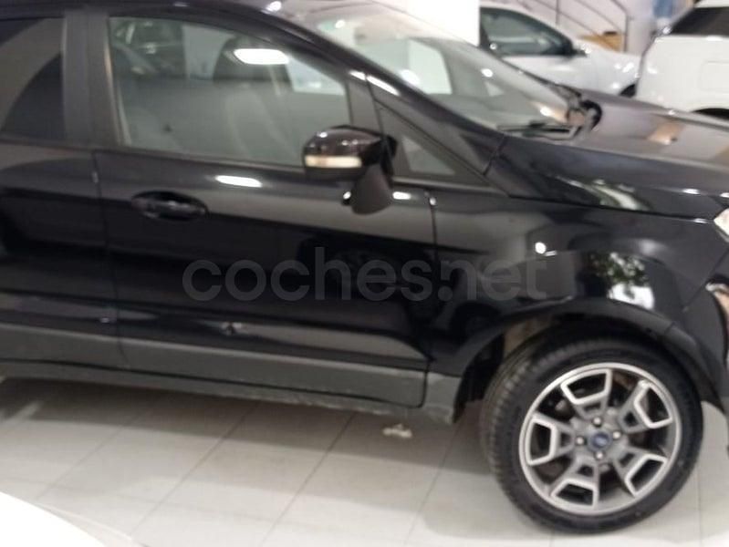 Usado Ford Ecosport Titanium 125 CV (91 kW) 2015 Negro SUV
