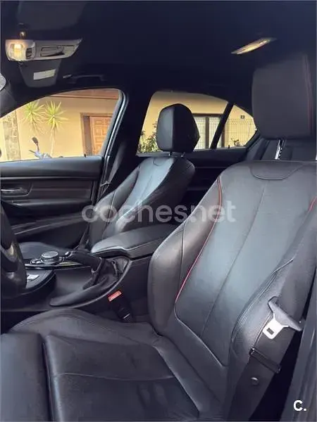 Usado BMW 330 Comfort Edition 258 CV (189 kW) 2015 Gris / plata Berlina