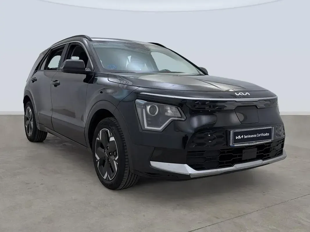Usado Kia e-Niro 150 kW (204 CV) 2025 Negro SUV