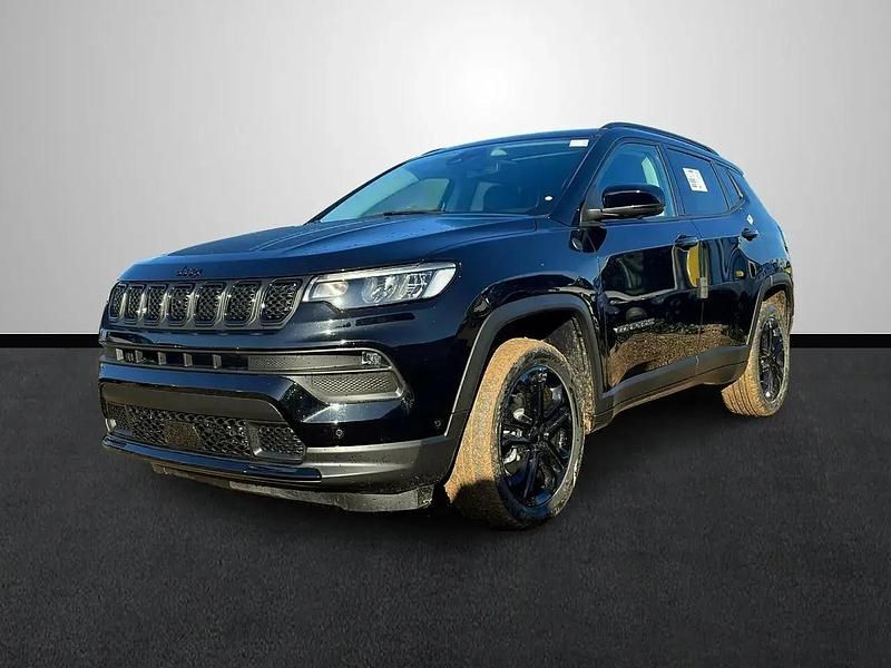 Nouvelle Jeep Compass North 240 ch (176 kW) 2025 Vert SUV
