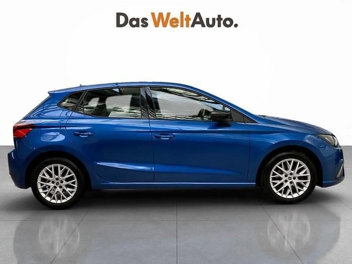 Usado Seat Ibiza FR 115 CV (84 kW) 2025 Azul Utilitario