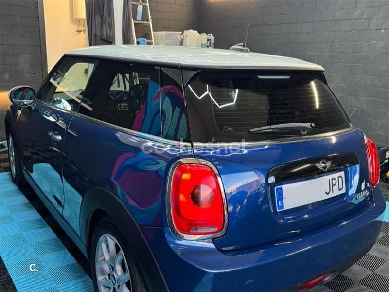 Usado Mini Cooper D 116 CV (85 kW) 2016 Azul Utilitario