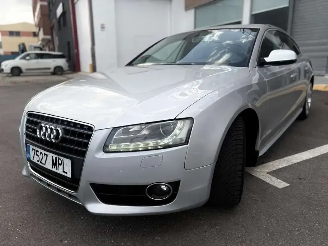 Usado Audi A5 Sportback 211 CV (155 kW) 2010 Gris Utilitario