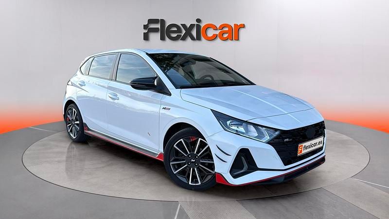Usado Hyundai i20 N Line 84 CV (61 kW) 2023 Blanco Utilitario
