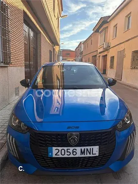 Usado Peugeot 208 Active 75 CV (55 kW) 2024 Azul Utilitario
