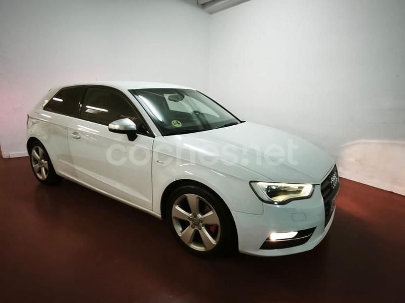 Usado Audi A3 S-Line 150 CV (110 kW) 2014 Blanco Berlina