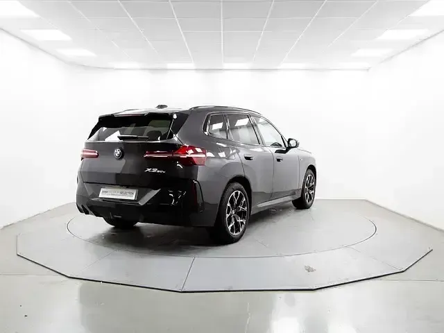 Occasion BMW 220 Comfort Edition 299 PK (219 kW) 2026 Grijs SUV