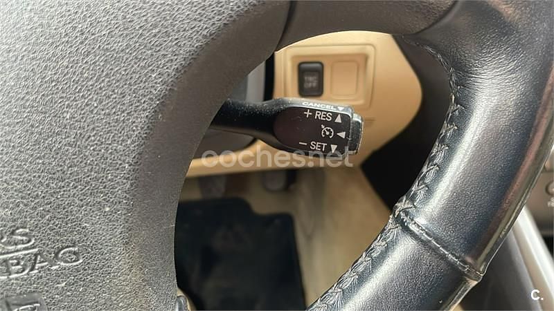 Usado Lexus IS220d Luxury Line 177 CV (130 kW) 2006 Gris / plata Berlina