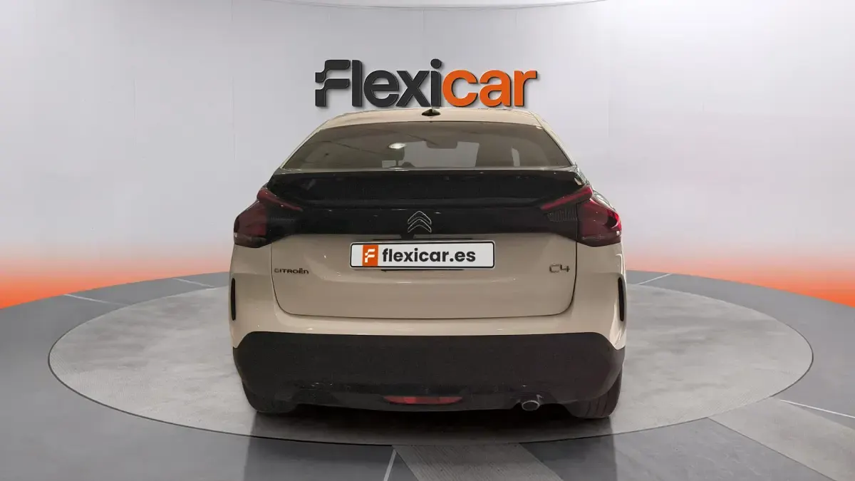 Usado Citroën C4 Feel 110 CV (80 kW) 2021 Blanco Berlina