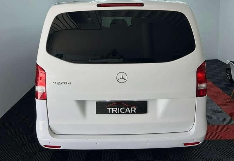 Usado Mercedes V220 Avantgarde 163 CV (119 kW) 2019 Blanco Monovolumen