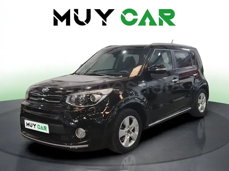 Usado Kia Soul 136 CV (100 kW) 2017 Negro SUV