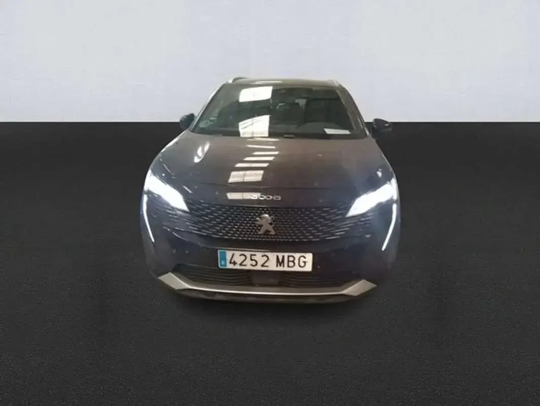 Usado Peugeot 3008 GT 131 CV (96 kW) 2022 Negro SUV