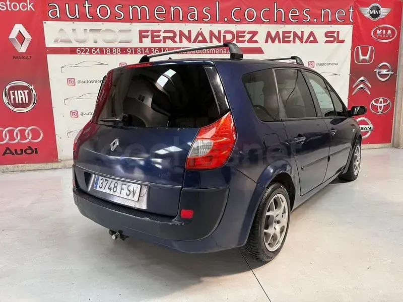Usado Renault Grand Scénic II Expression 110 CV (80 kW) 2007 Azul Monovolumen