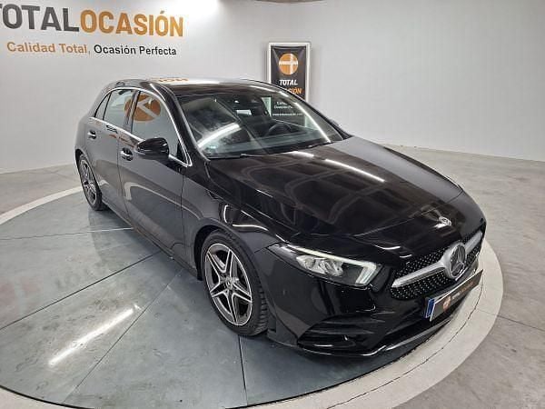Usado Mercedes A180 116 CV (85 kW) 2018 Negro Berlina