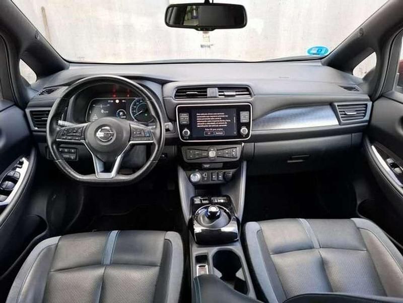 Usado Nissan Leaf 111 kW (151 CV) 2020 Rojo Utilitario
