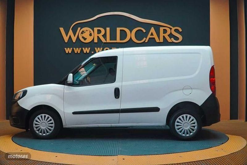 Occasion Fiat Doblò 90 PK (66 kW) 2022 Wit MPV