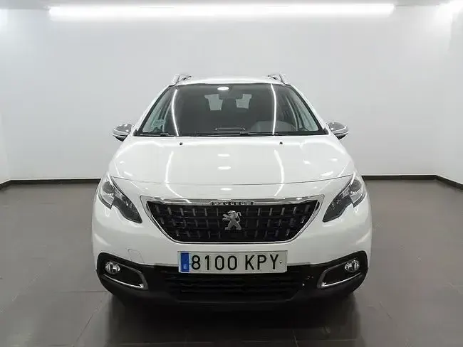 Usado Peugeot 2008 Style 82 CV (60 kW) 2018 Blanco SUV